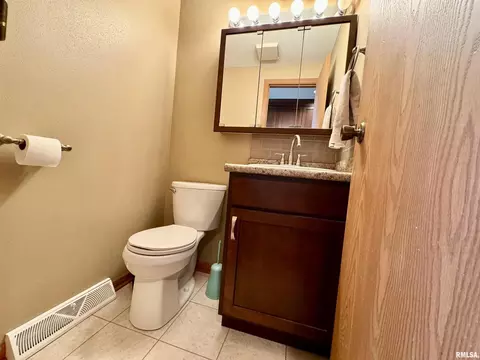 2661 85th Ave, Viola, IL 61486 photo 7