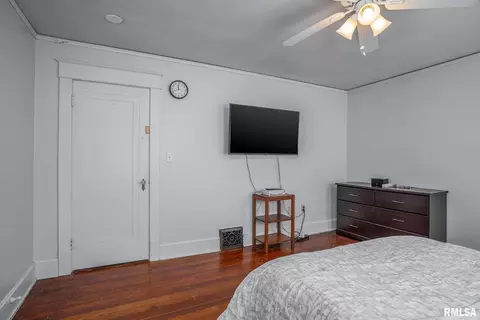 2118 14th St, Moline, IL 61265 photo 13