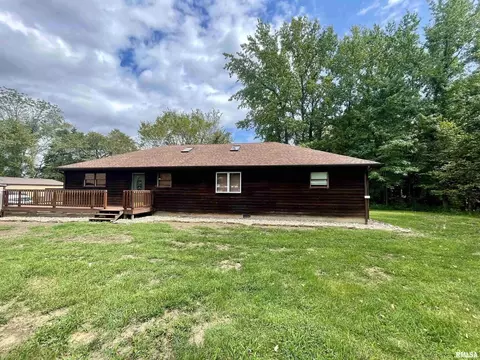 7116 Spillway Rd, Carbondale, IL 62901
