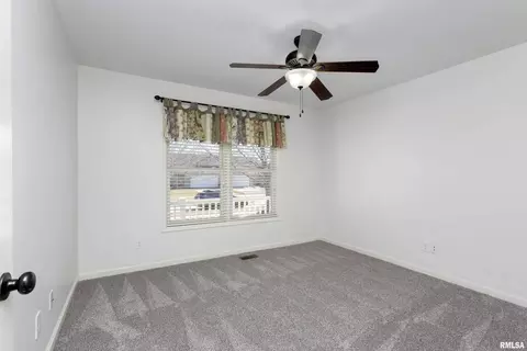 1714 E 6th St, Coal Valley, IL 61240 photo 5