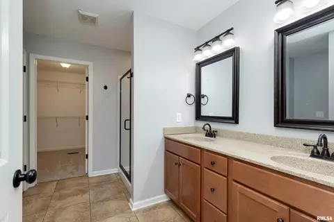 1714 E 6th St, Coal Valley, IL 61240 photo 18