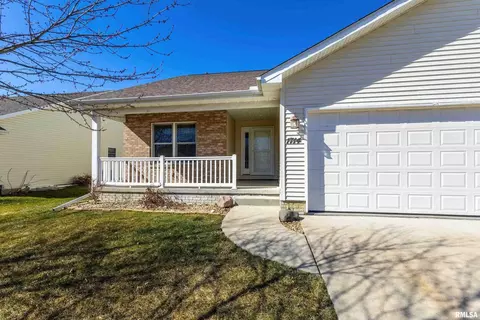 1714 E 6th St, Coal Valley, IL 61240 photo 3