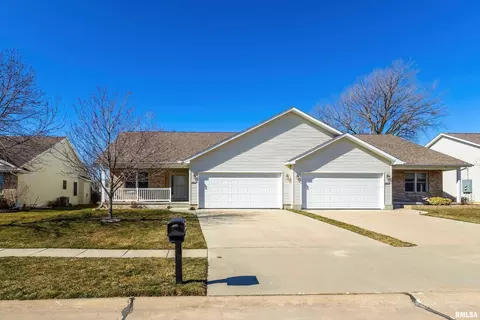 1714 E 6th St, Coal Valley, IL 61240 photo 2