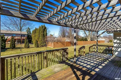 1714 E 6th St, Coal Valley, IL 61240 photo 31