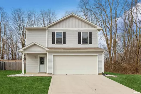 4432 N Michigan Ave, Davenport, IA 52806