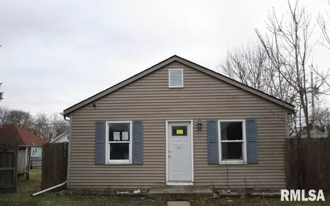3209 Mckinley Ave, Davenport, IA 52802