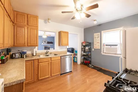 524 28th Ave, Moline, IL 61265 photo 8
