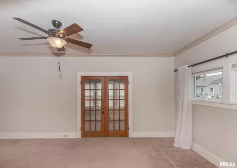 2319 6th St, Moline, IL 61265 photo 7