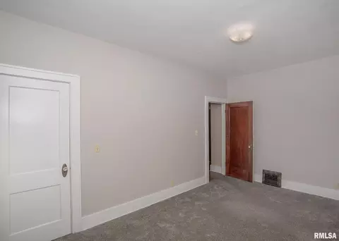 2319 6th St, Moline, IL 61265 photo 20