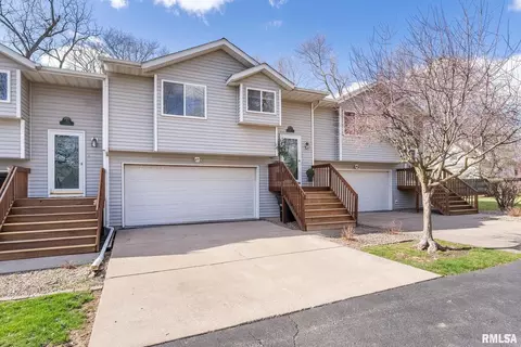 1727 25th Ave, Rock Island, IL 61201