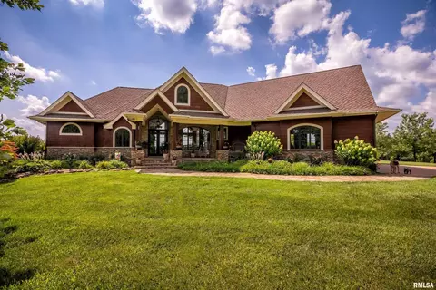 255 Anna Nursery Ln, Cobden, IL 62920