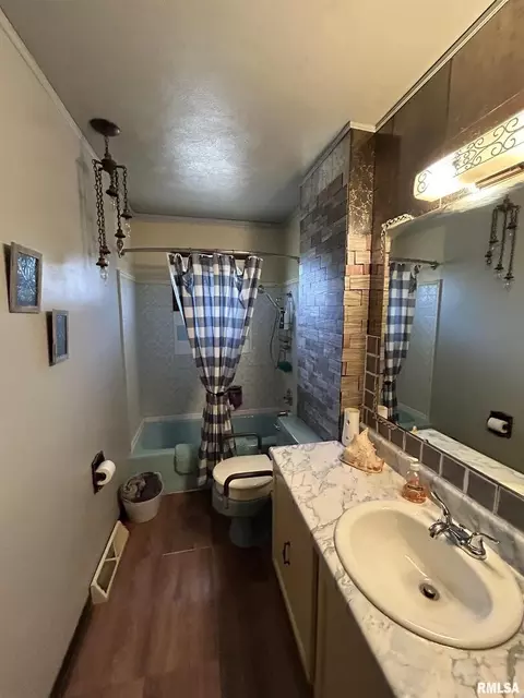 1002 6th Ave, Silvis, IL 61282 photo 14