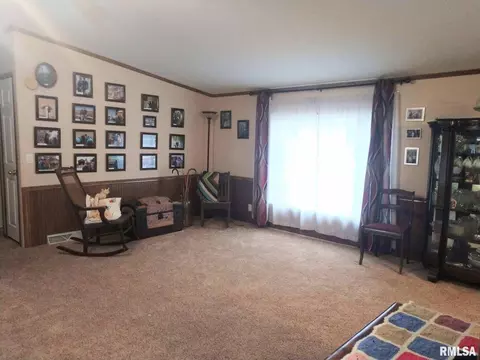 300 W 15th St, Christopher, IL 62822 photo 10
