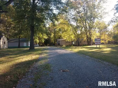 300 W 15th St, Christopher, IL 62822 photo 31