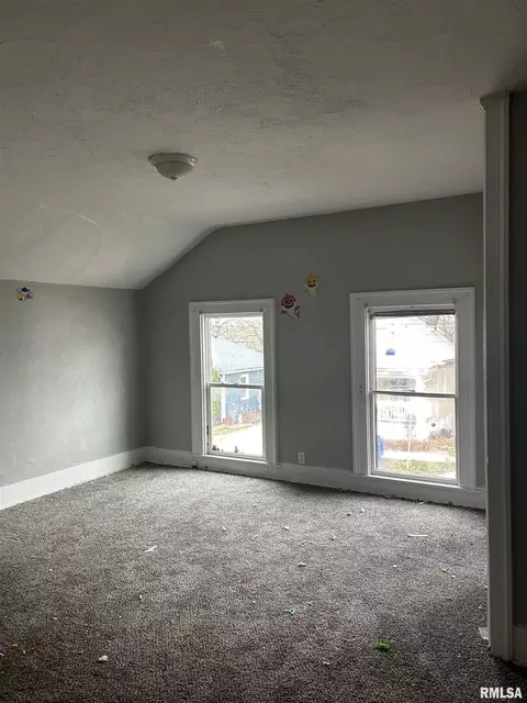 1188 23rd St, Moline, IL 61265 photo 8