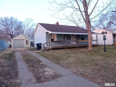 919 23rd Ave, Rock Island, IL 61201