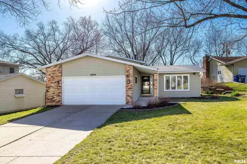 4090 Keeneland Ct, Bettendorf, IA 52722
