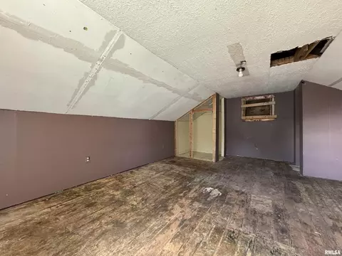 920 N Walnut St, Kewanee, IL 61443 photo 14