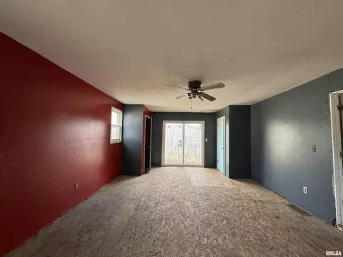 920 N Walnut St, Kewanee, IL 61443 photo 11