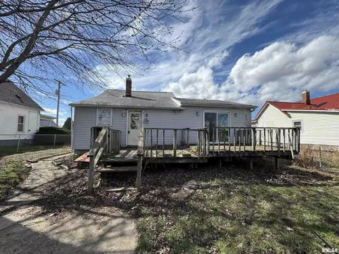 920 N Walnut St, Kewanee, IL 61443 photo 4