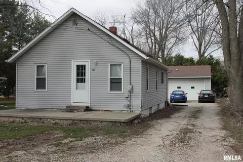 104 W North St, Cambridge, IL 61238