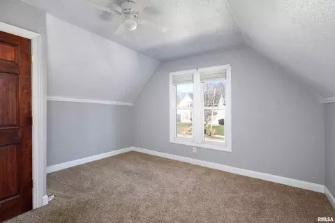 1725 12th St, Moline, IL 61265 photo 13
