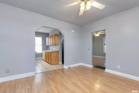1725 12th St, Moline, IL 61265 photo 5