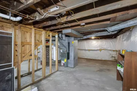 1725 12th St, Moline, IL 61265 photo 18