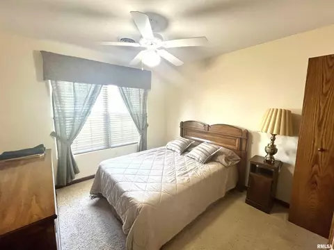 1507 Cheyenne Dr, Marion, IL 62959 photo 16