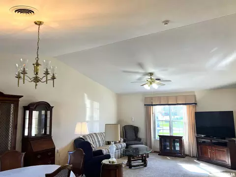 1507 Cheyenne Dr, Marion, IL 62959 photo 6