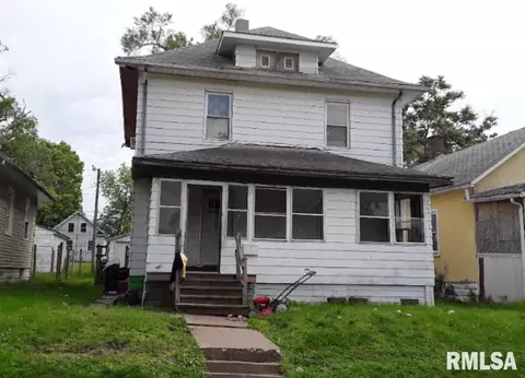 916 14th Ave, Rock Island, IL 61201