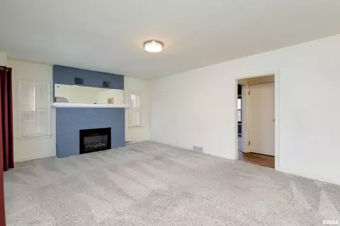 1328 19th Ave, Moline, IL 61265 photo 13