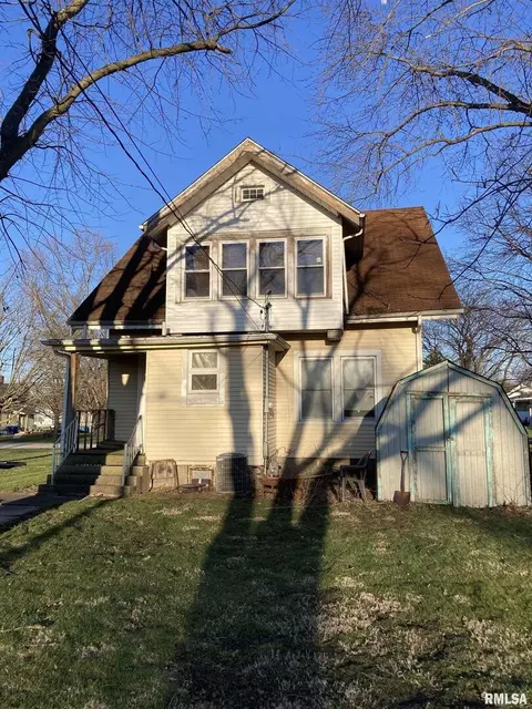205 N School St, Atkinson, IL 61235 photo 18