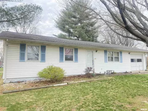 1902 N State St, Marion, IL 62959 photo 3