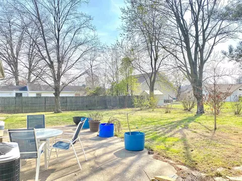 1902 N State St, Marion, IL 62959 photo 14