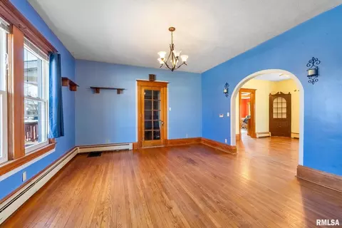 404 SE 5th St, Aledo, IL 61231 photo 5