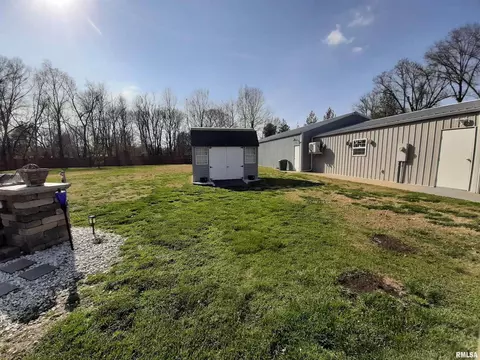 9041 Martin St, Christopher, IL 62822 photo 37