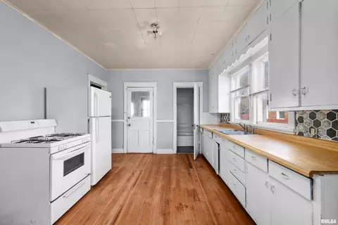721 17th Ave, Moline, IL 61265 photo 3
