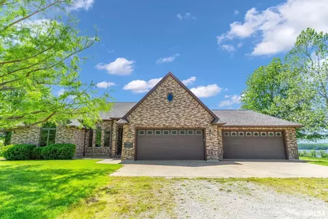 3 Schwan Pl, Nauvoo, IL 62354