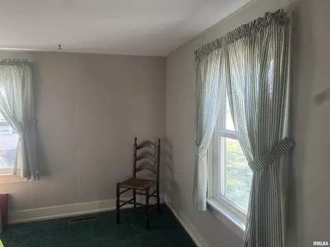 417 E Chestnut St, Geneseo, IL 61254 photo 14