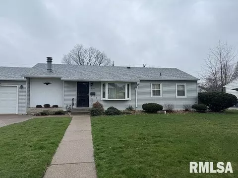 3248 38th Ave, Rock Island, IL 61201