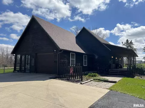 1322 Kent St, Kewanee, IL 61443 photo 9