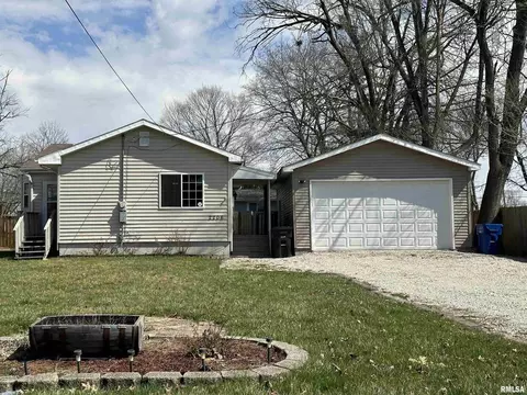2206 44th St, Moline, IL 61265 photo 1