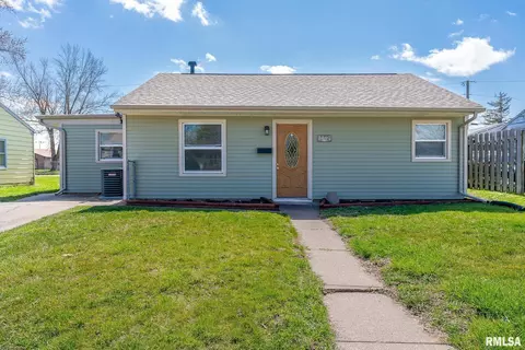 3627 Keota Ave, Davenport, IA 52802