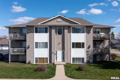 4155 Mallard Ct #11, Bettendorf, IA 52722