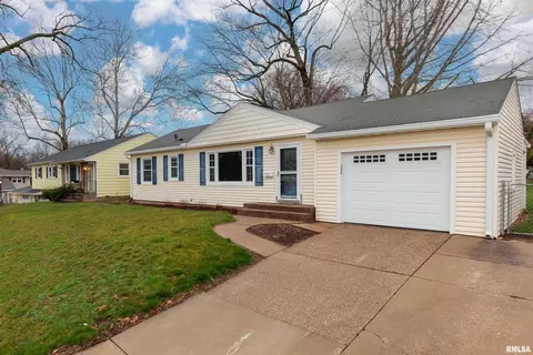 923 33rd Ave, Moline, IL 61265 photo 3