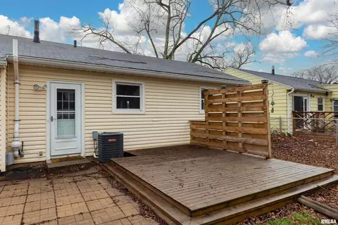 923 33rd Ave, Moline, IL 61265 photo 31