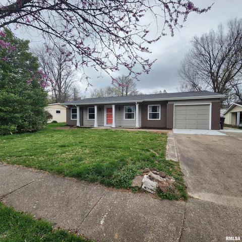 1901 W Freeman Dr, Carbondale, IL 62901