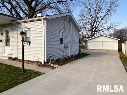 409 Dwight St, Kewanee, IL 61443 photo 3