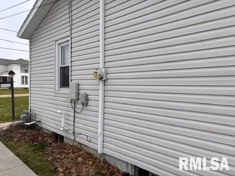 409 Dwight St, Kewanee, IL 61443 photo 44